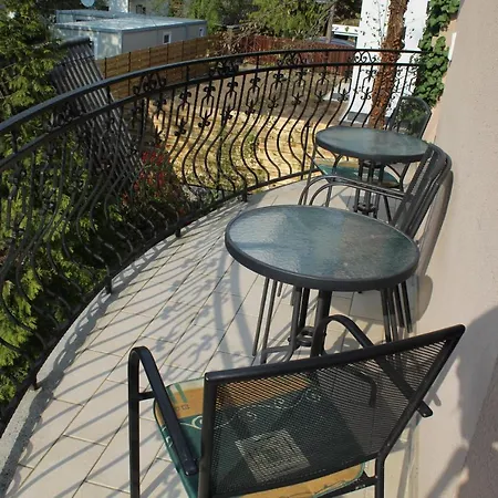 Vicze Apartmanhaz * Siofok