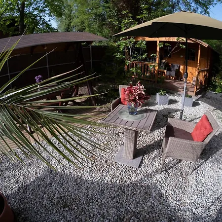 Vicze Apartmanhaz 3* シオーフォク