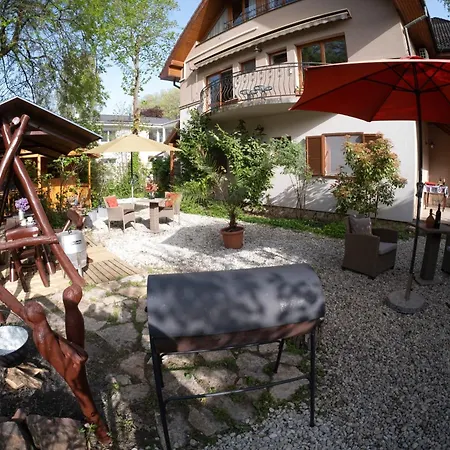 Guest house Vicze Apartmanhaz Siofok