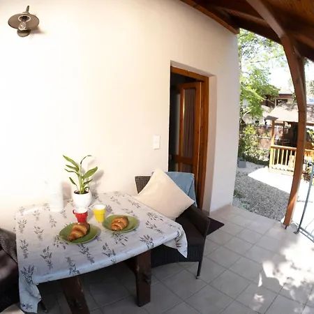Vicze Apartmanhaz