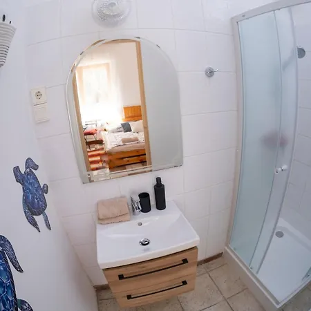 Vicze Apartmanhaz 招待所